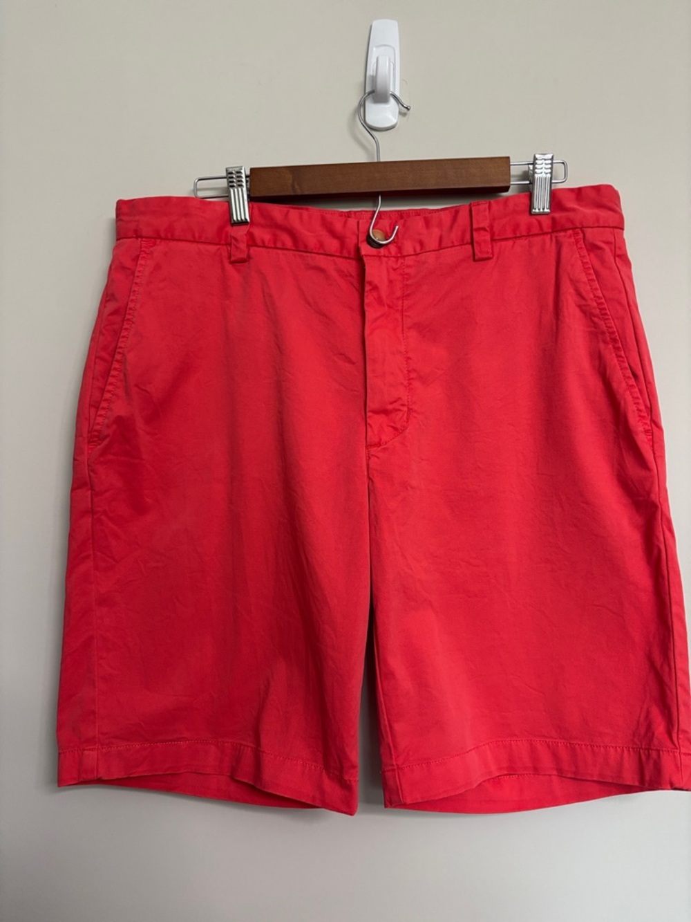 Vineyard Vines Bright Orangish Red Flat-Front Men's Shorts 35